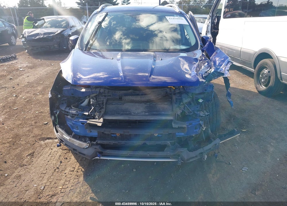 2015 FORD ESCAPE TITANIUM VIN: 1FMCU9JX9FUB04405