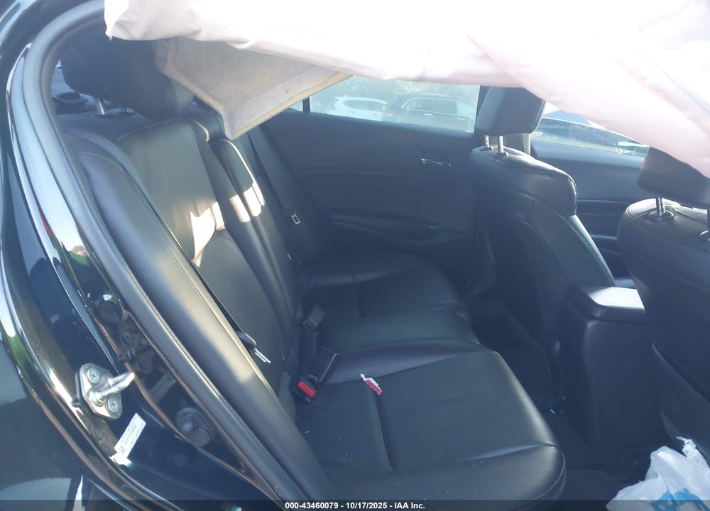 2015 ACURA ILX 2.0L VIN: 19VDE1F34FE003860