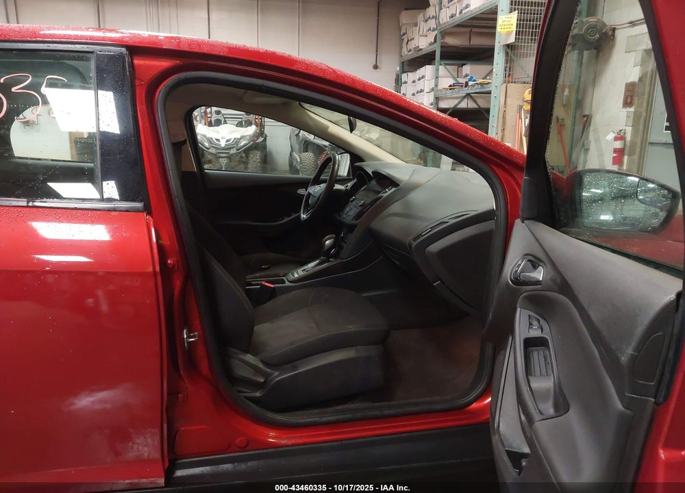 2018 FORD FOCUS SE VIN: 1FADP3F20JL283884
