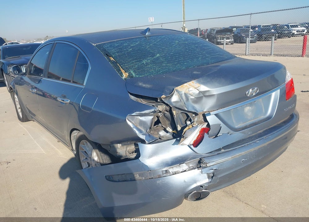 2011 HYUNDAI GENESIS 3.8 VIN: KMHGC4DE1BU132825