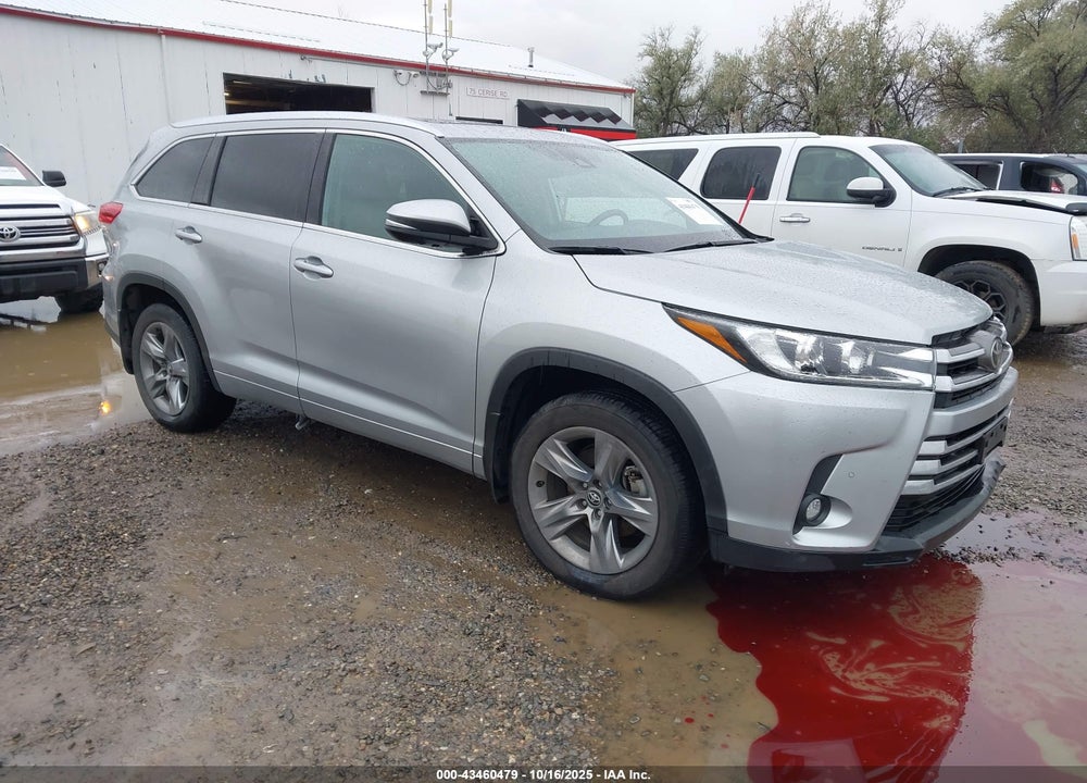 2019 TOYOTA HIGHLANDER LIMITED PLATINUM VIN: 5TDDZRFH1KS702319
