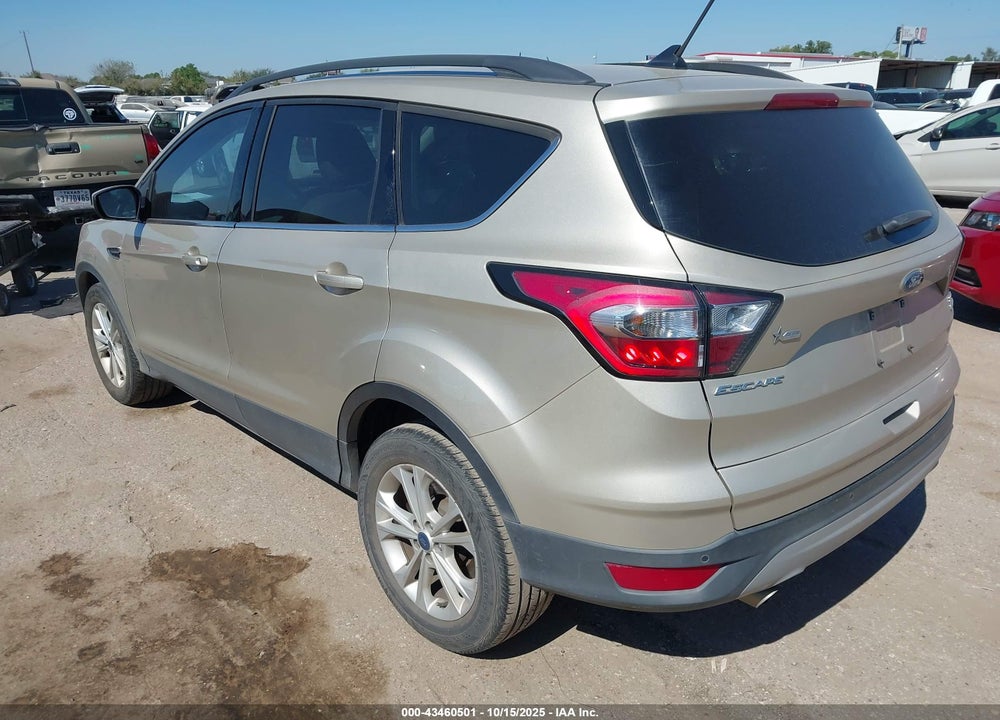 2018 FORD ESCAPE SEL VIN: 1FMCU0HD5JUA03944