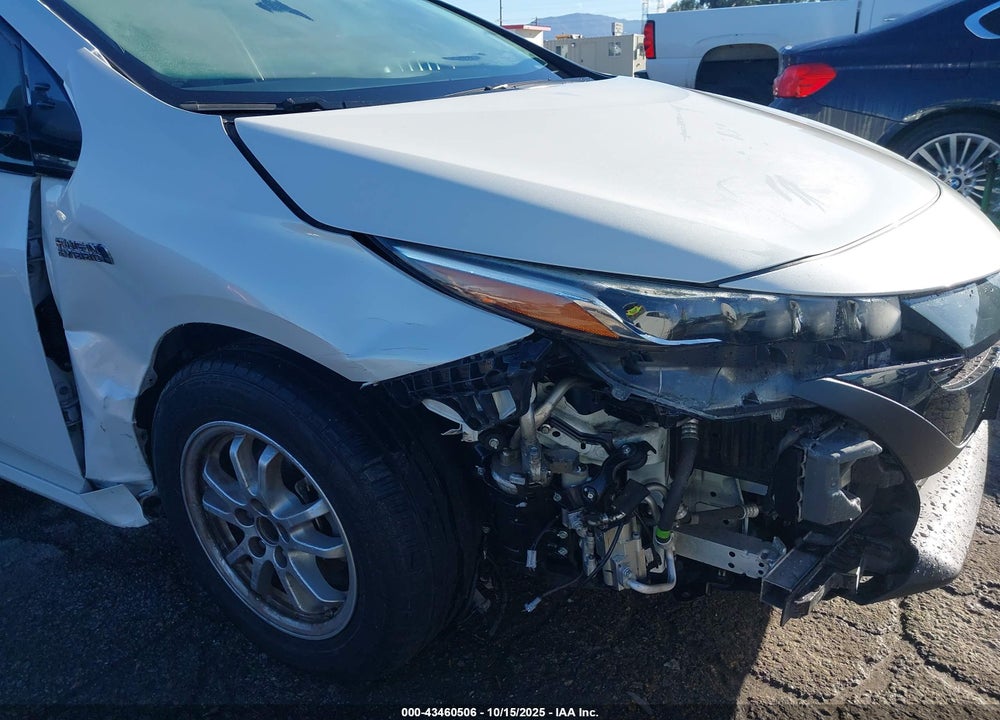 2018 TOYOTA PRIUS PRIME PLUS VIN: JTDKARFPXJ3099280