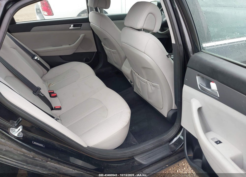2016 HYUNDAI SONATA SE VIN: 5NPE24AFXGH324516