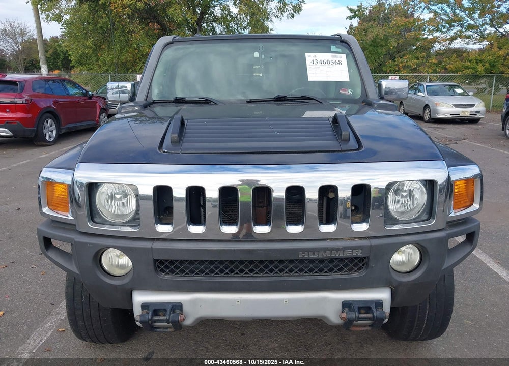 2008 HUMMER H3 VIN: 5GTEN13E888155891