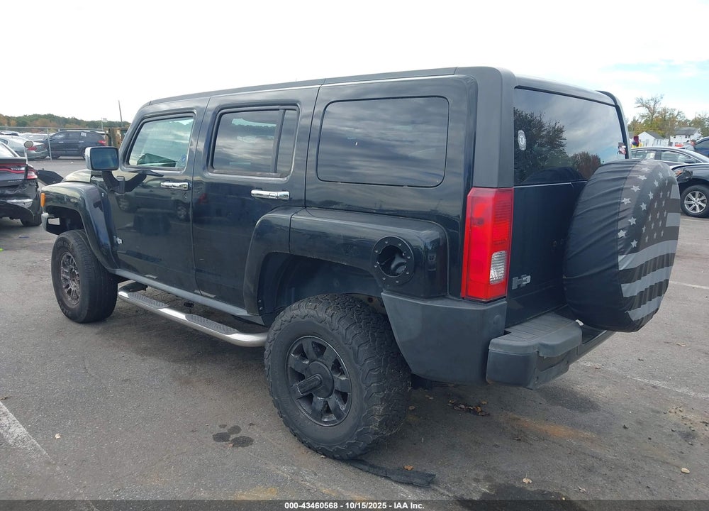 2008 HUMMER H3 VIN: 5GTEN13E888155891