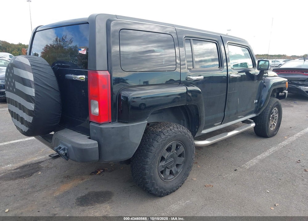 2008 HUMMER H3 VIN: 5GTEN13E888155891