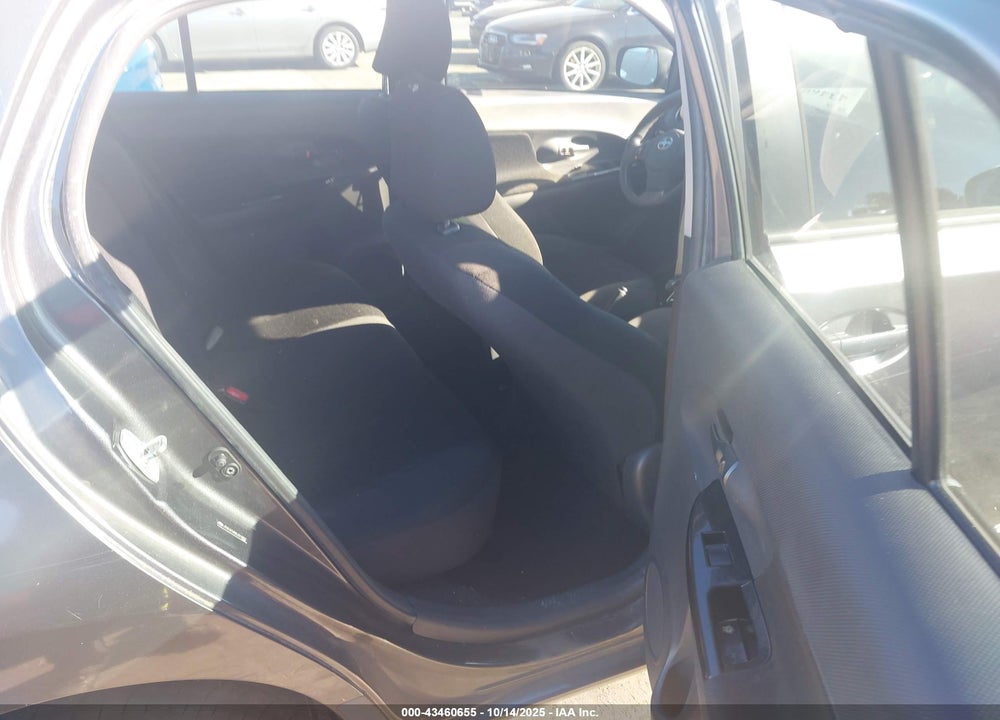 2008 SCION XD VIN: JTKKU10488J018301