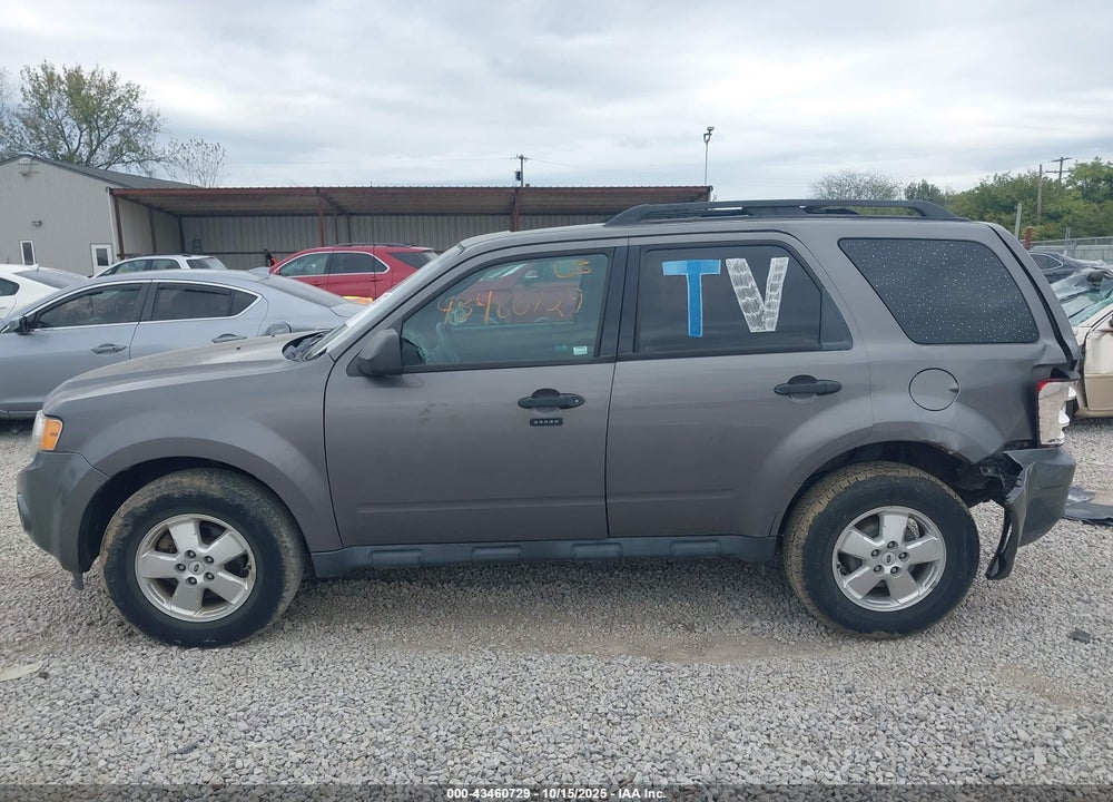 2011 FORD ESCAPE VIN: 1FMCU9DG1BKC03396