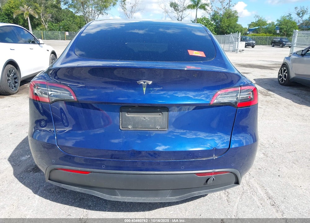 2021 TESLA MODEL Y STANDARD RANGE REAR-WHEEL DRIVE VIN: 5YJYGDED2MF114610