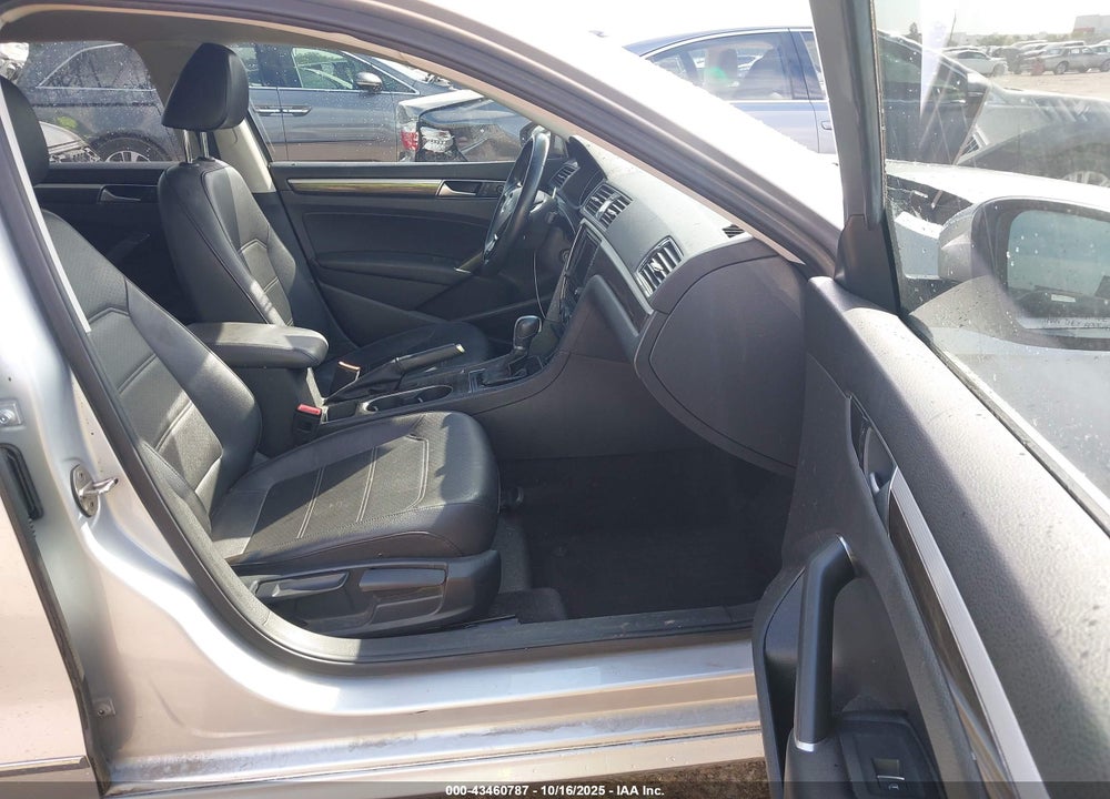 2016 VOLKSWAGEN PASSAT 1.8T SE VIN: 1VWBT7A39GC008704