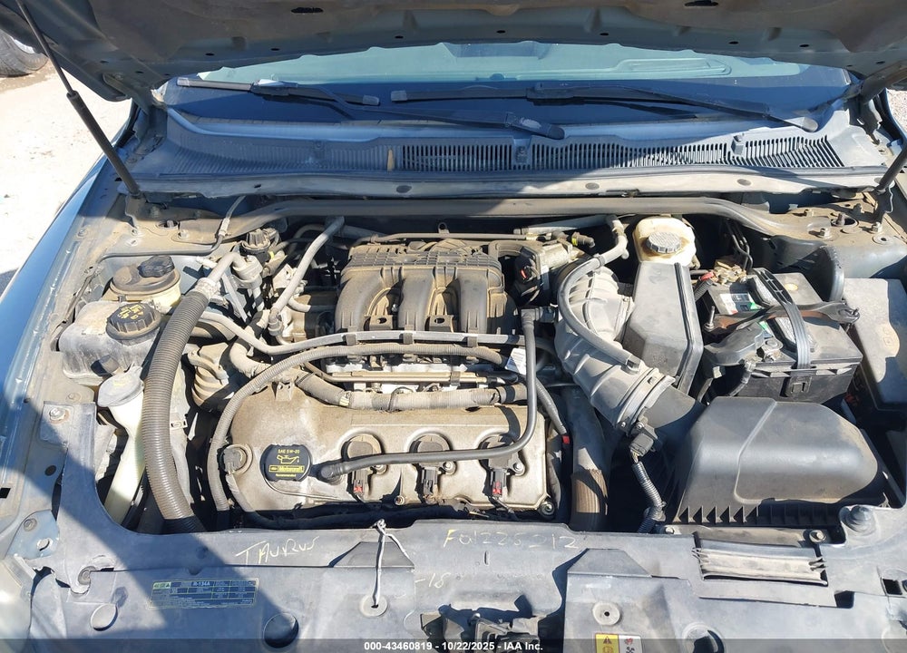 2010 FORD TAURUS VIN: 1FAHP2FW4AG127337