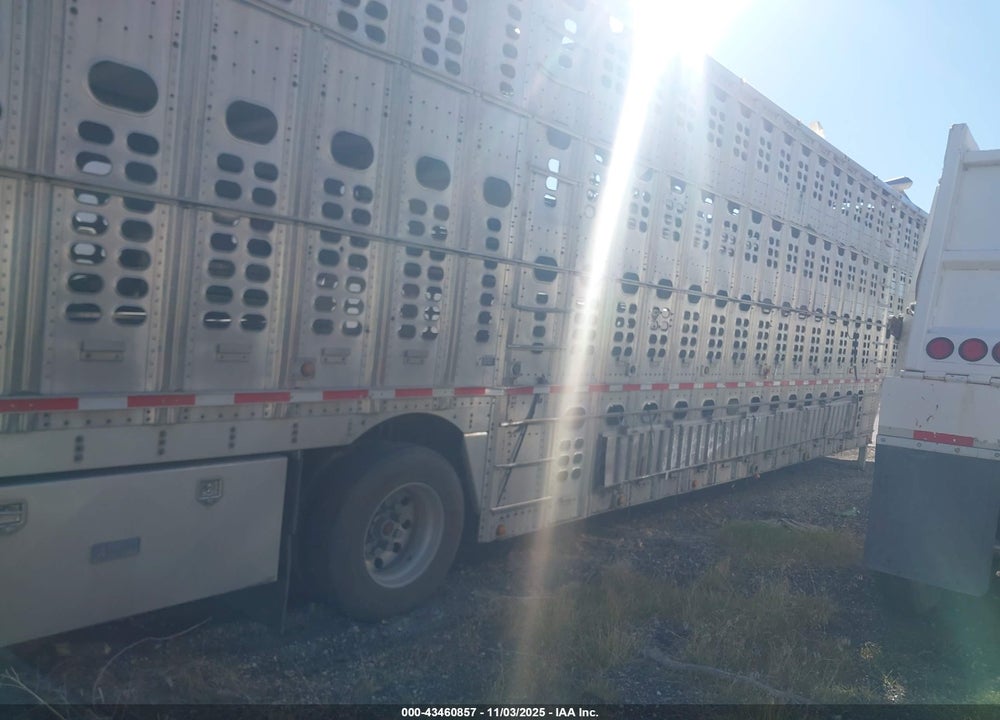 2007 WILSON TRAILER CO LIVESTOCK VIN: 1W1UMS2K97D533019