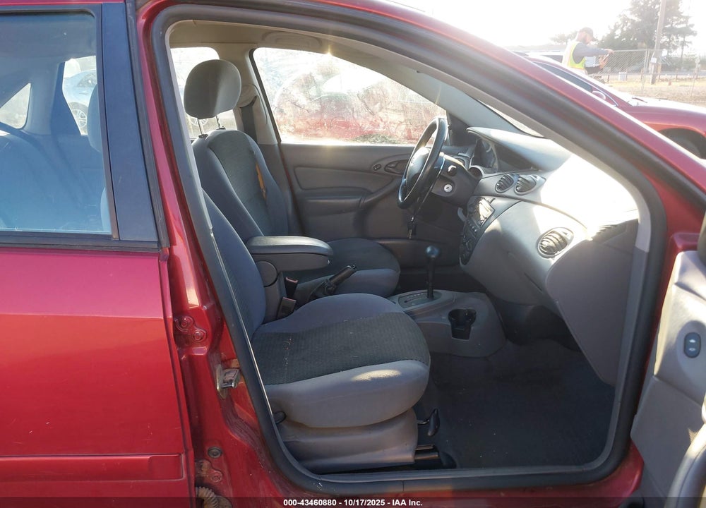 2004 FORD FOCUS SE VIN: 1FAFP34374W149400