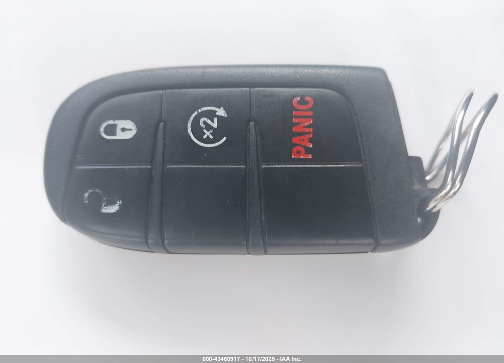 2016 JEEP RENEGADE LATITUDE VIN: ZACCJBBT5GPD78672
