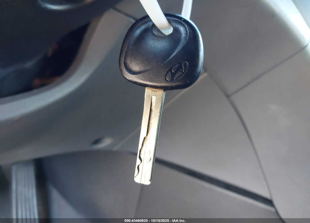 2013 HYUNDAI SONATA VIN: 5NPEB4AC5DH698839