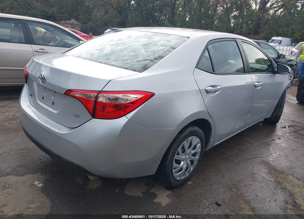 2019 TOYOTA COROLLA LE VIN: 2T1BURHE8KC240259