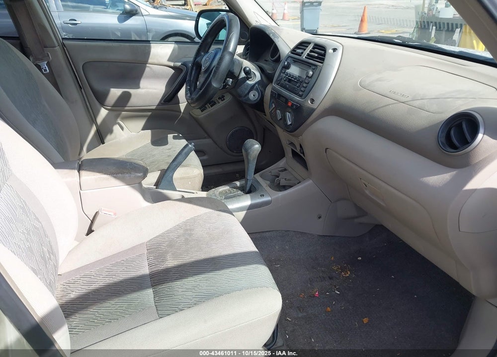 2002 TOYOTA RAV4 VIN: JTEGH20V820070617