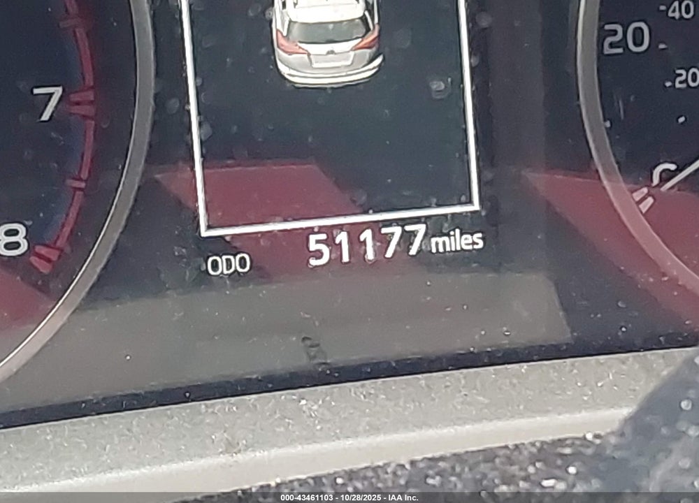 2017 TOYOTA RAV4 XLE VIN: 2T3RFREV8HW602005
