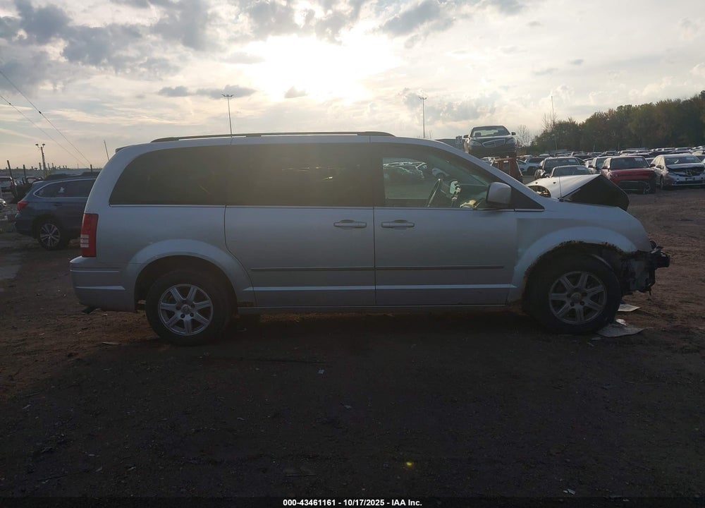 2010 CHRYSLER TOWN & COUNTRY TOURING VIN: 2A4RR5D16AR304657
