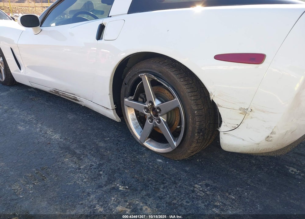 2005 CHEVROLET CORVETTE VIN: 1G1YY24U255115545