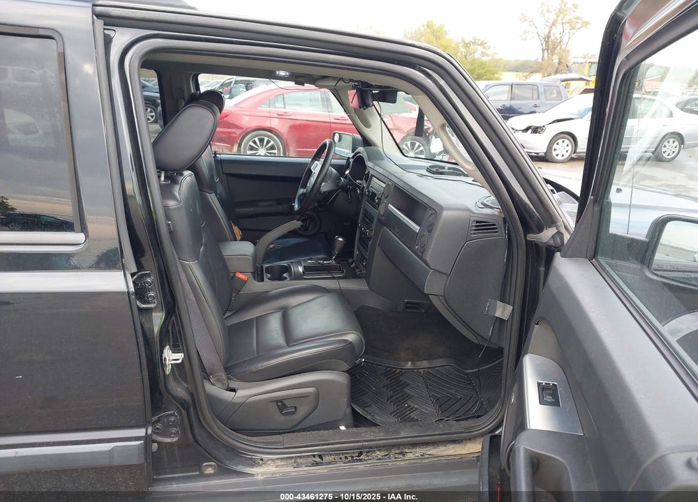2008 JEEP COMMANDER VIN: 1J8HG48K98C198513