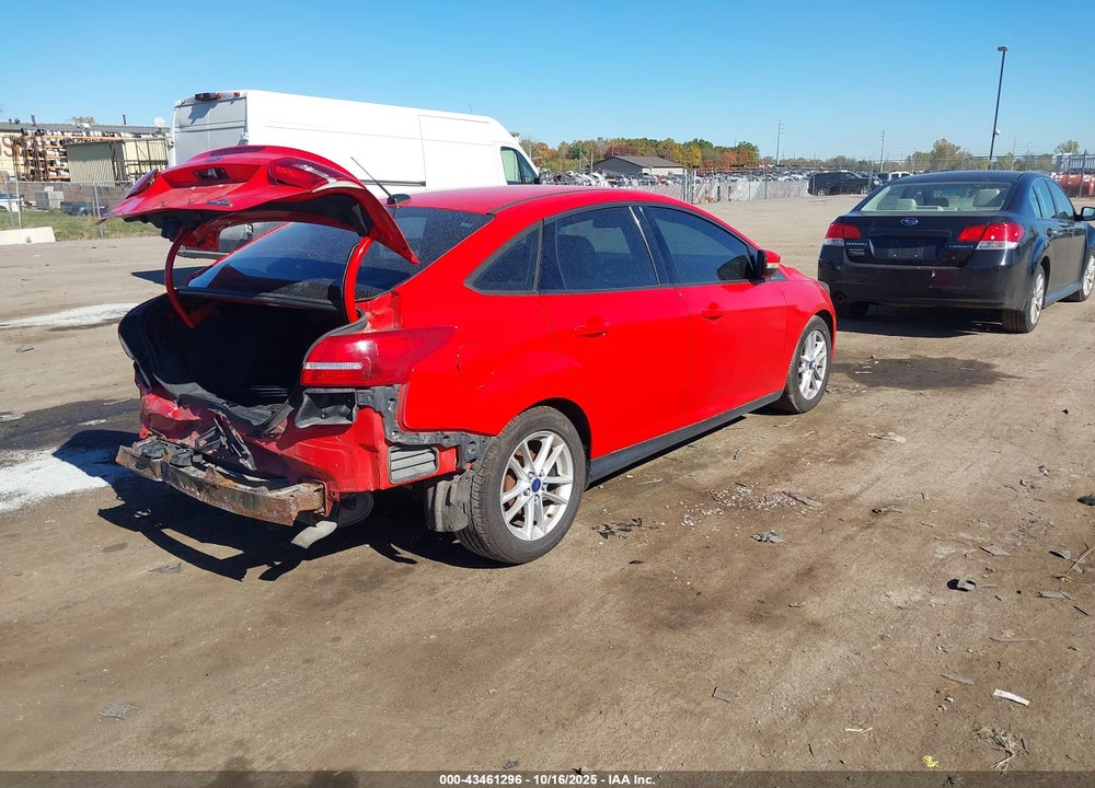 2015 FORD FOCUS SE VIN: 1FADP3F26FL205309