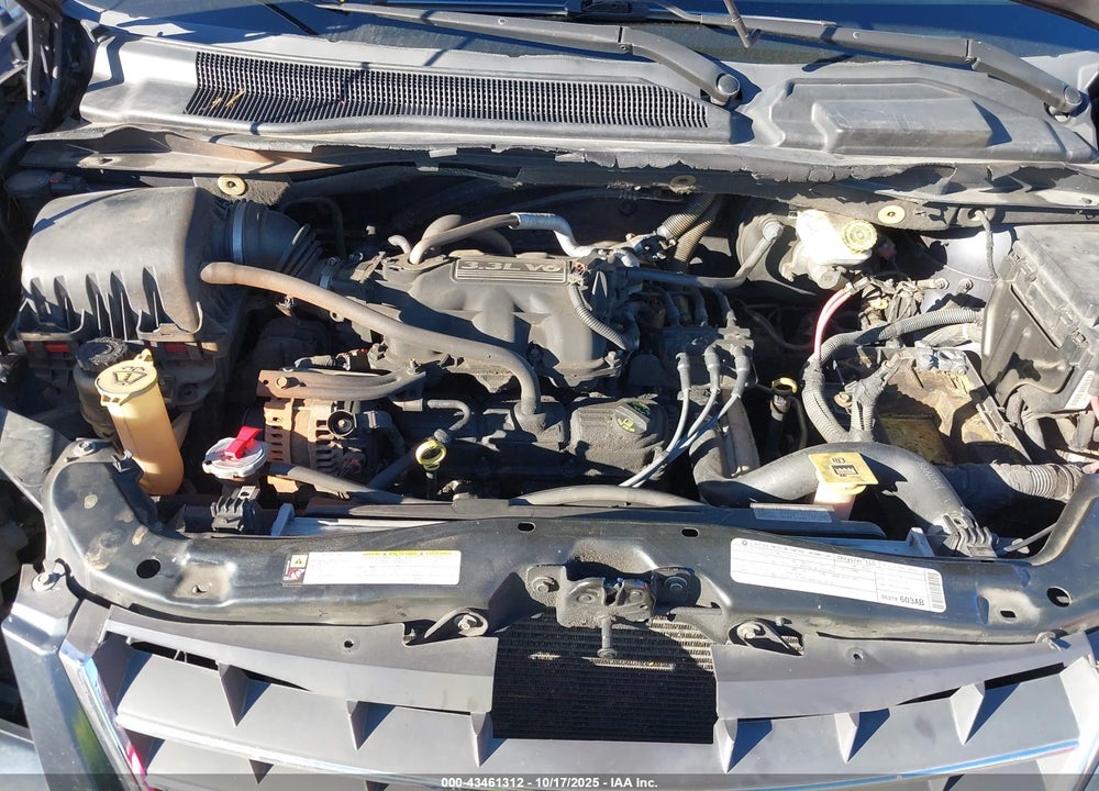 2009 CHRYSLER TOWN & COUNTRY LX VIN: 2A8HR44E79R549079