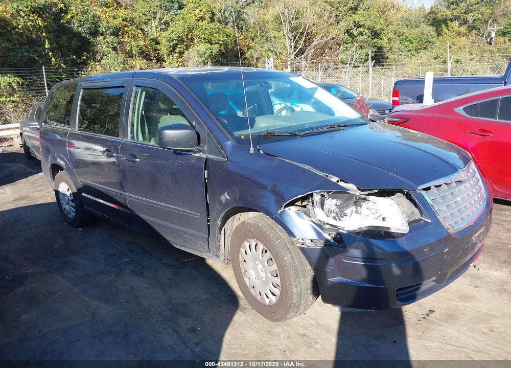 2009 CHRYSLER TOWN & COUNTRY LX VIN: 2A8HR44E79R549079