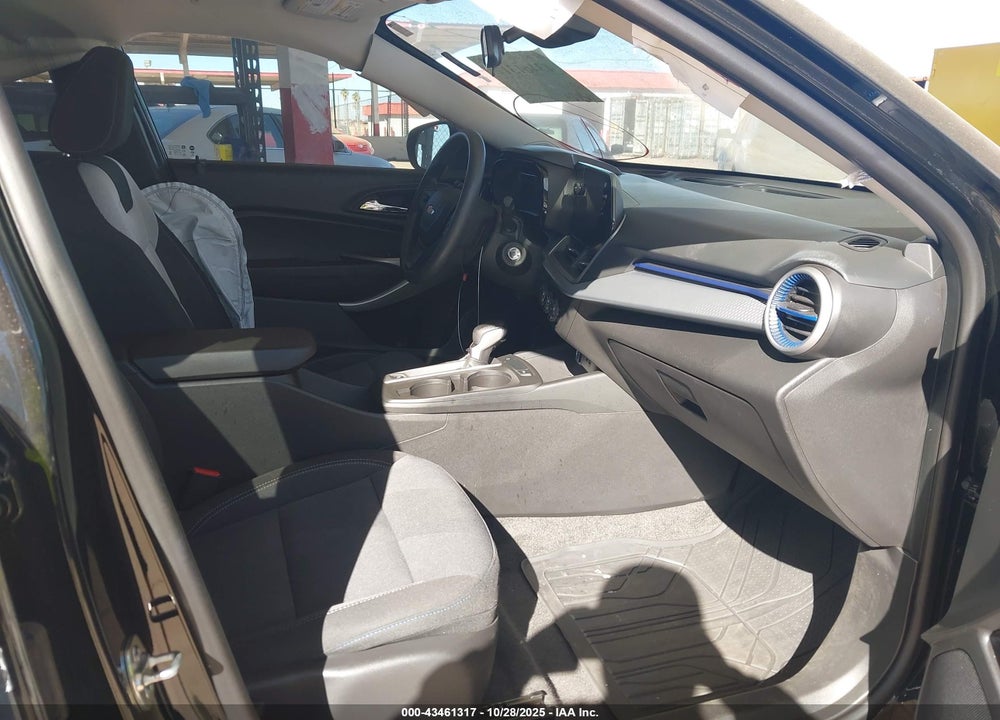 2025 CHEVROLET TRAX FWD LS VIN: KL77LFEP0SC143611