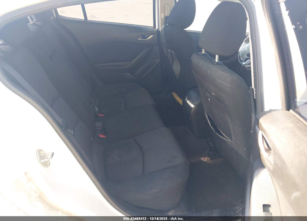 2016 MAZDA 3 I SPORT VIN: JM1BM1U7XG1319534