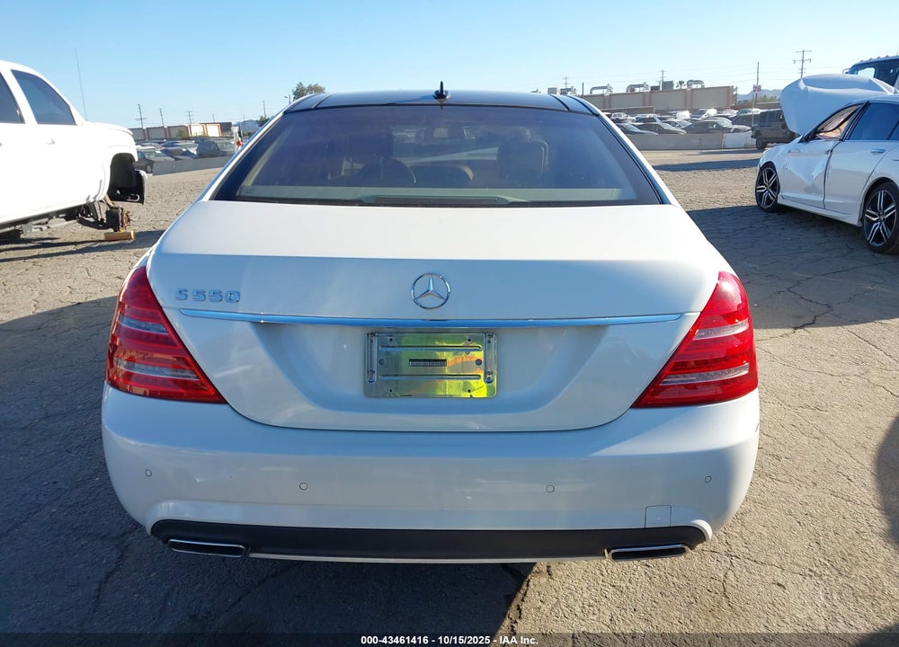 2010 MERCEDES-BENZ S 550 VIN: WDDNG7BB4AA346871