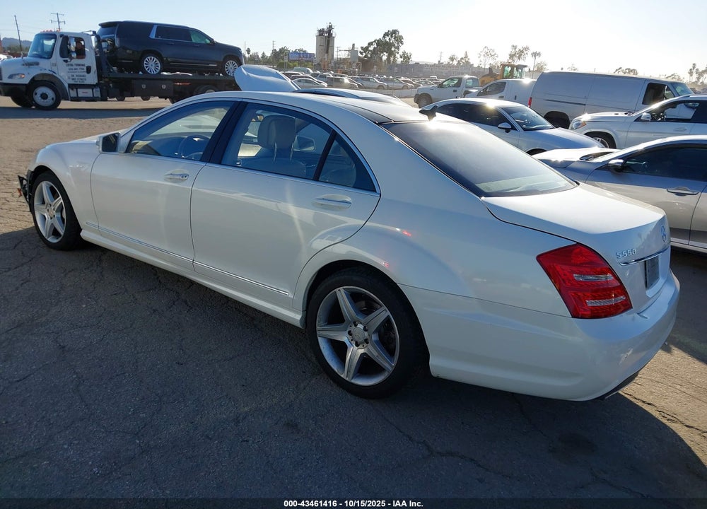 2010 MERCEDES-BENZ S 550 VIN: WDDNG7BB4AA346871
