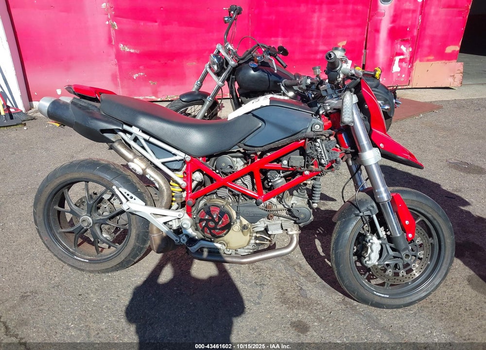 2008 DUCATI HYPERMOTARD 1100/S VIN: ZDM1YACP08B005957