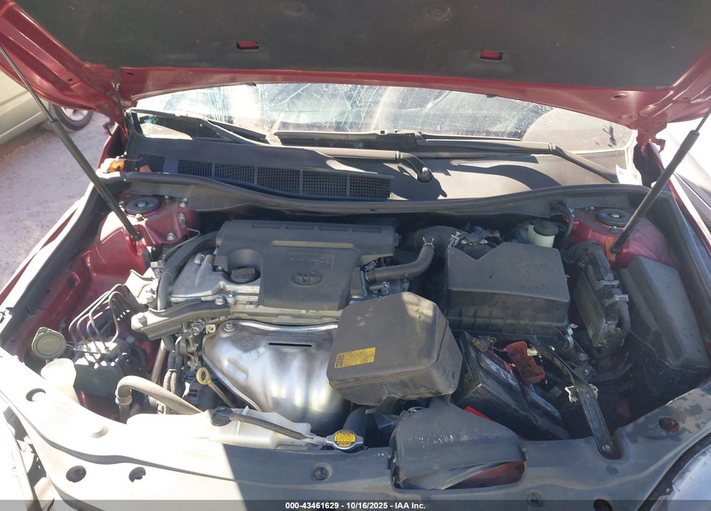 2015 TOYOTA CAMRY SE VIN: 4T1BF1FK2FU892643