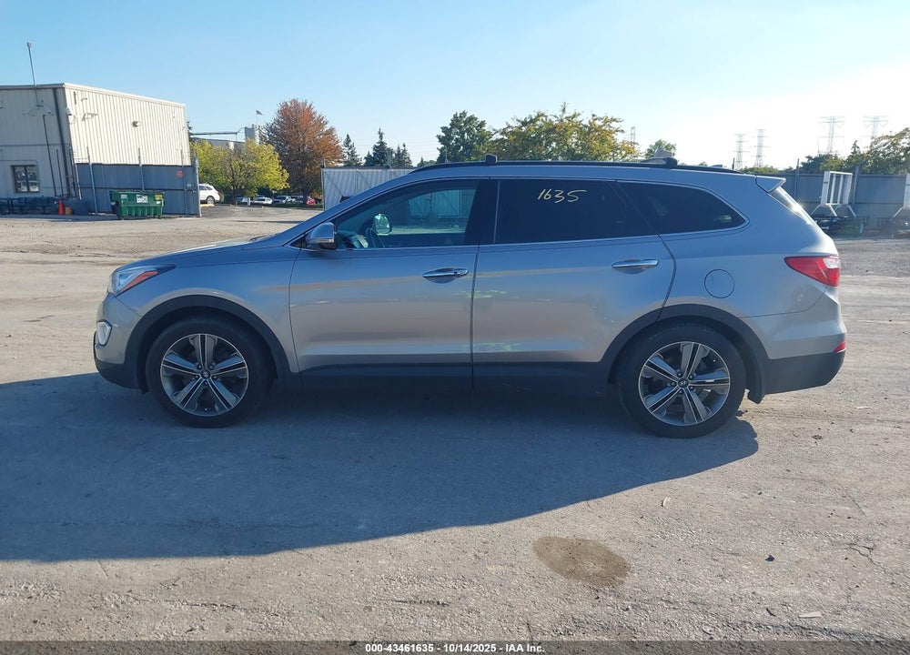 2016 HYUNDAI SANTA FE VIN: KM8SR4HF8GU135501