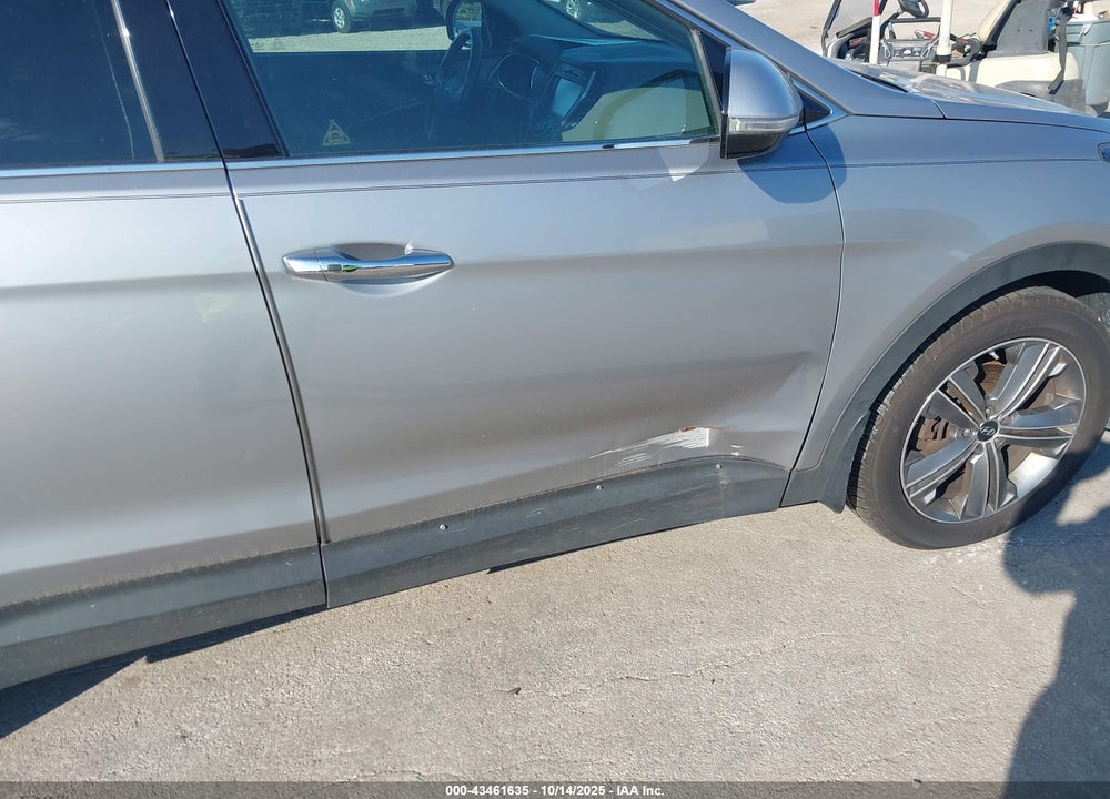 2016 HYUNDAI SANTA FE VIN: KM8SR4HF8GU135501