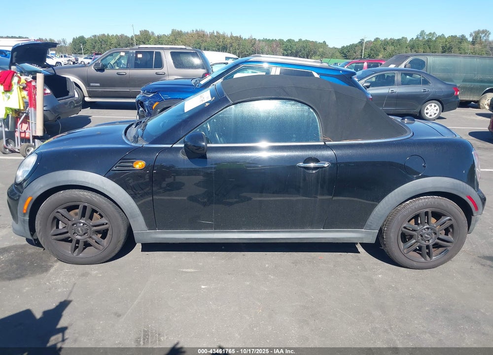 2015 MINI COOPER VIN: WMWSY1C56FT719787