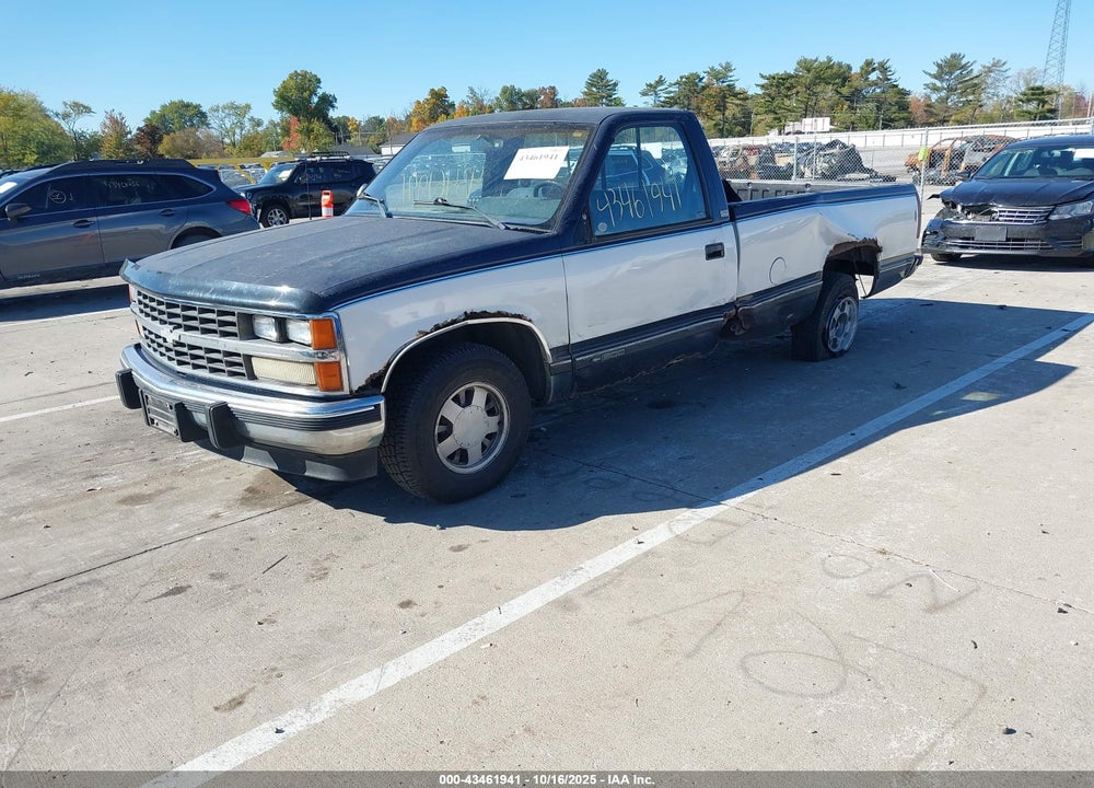 1989 CHEVROLET GMT-400 C1500 VIN: 1GCDC14K8KE108642
