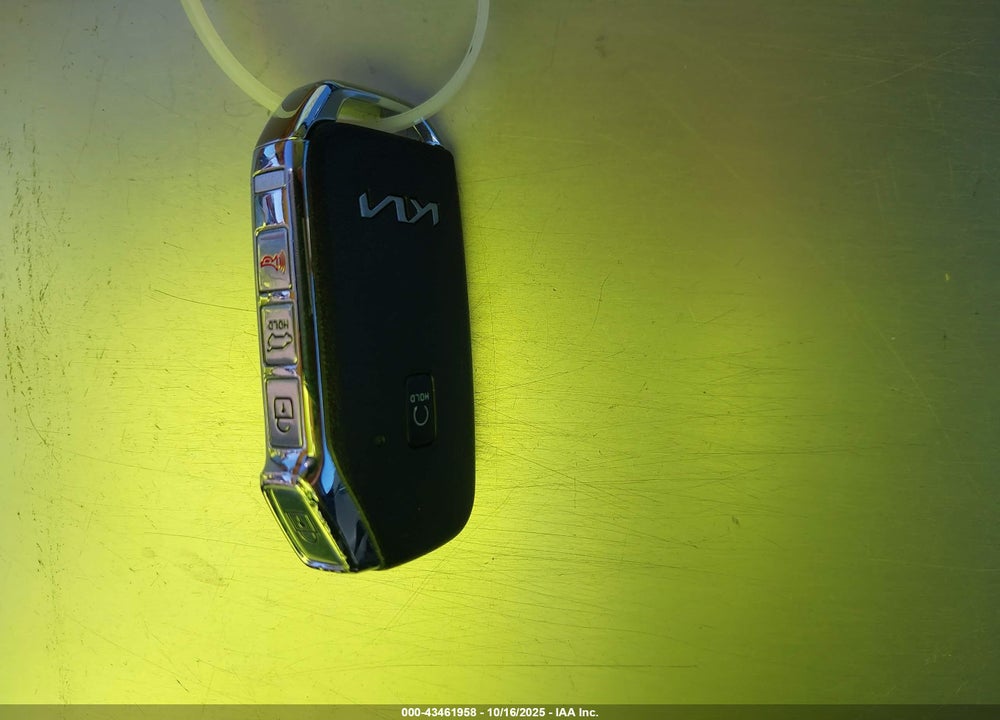 2025 KIA NIRO EV WIND VIN: KNDCR3L18S5140912
