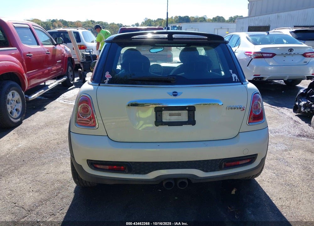 2013 MINI HARDTOP COOPER S VIN: WMWSV3C5XDT390514