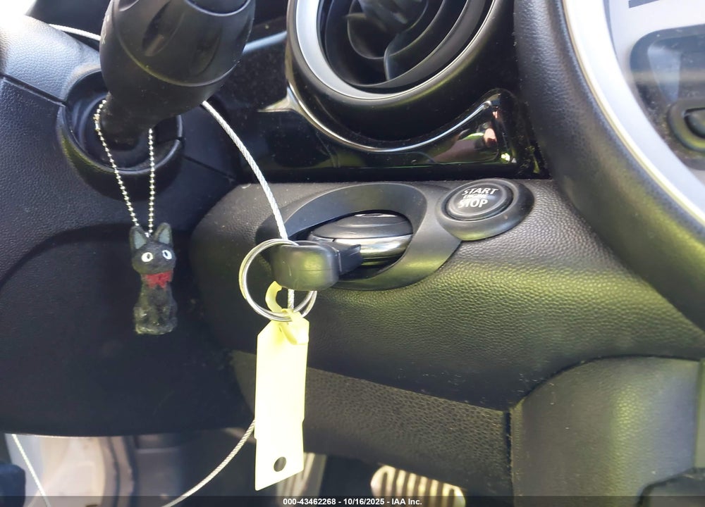 2013 MINI HARDTOP COOPER S VIN: WMWSV3C5XDT390514