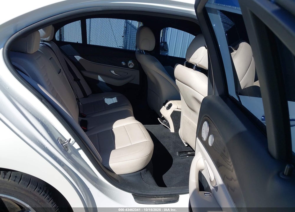 2018 MERCEDES-BENZ E 300 VIN: WDDZF4JB0JA315945