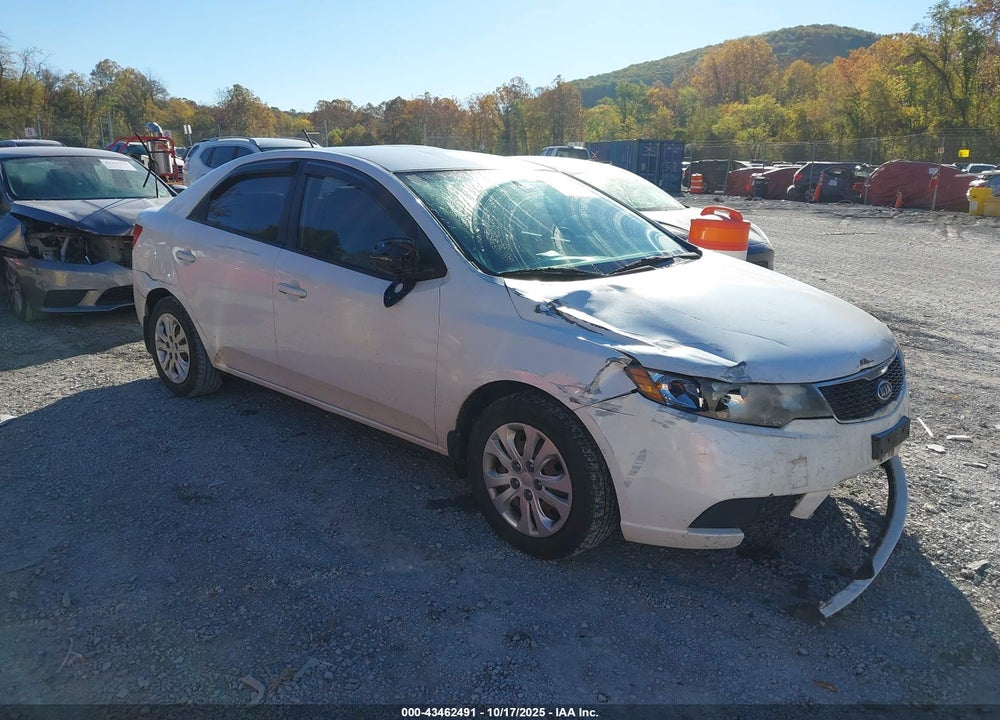 2011 KIA FORTE EX VIN: KNAFU4A24B5447505
