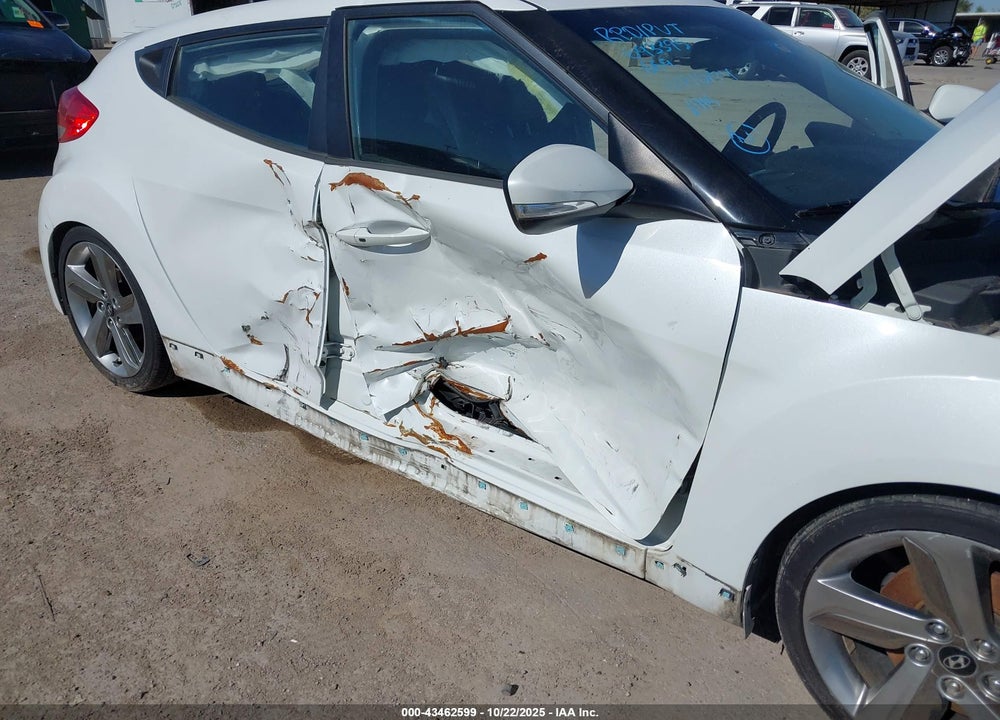 2013 HYUNDAI VELOSTER TURBO W/BLUE VIN: KMHTC6AE0DU144563