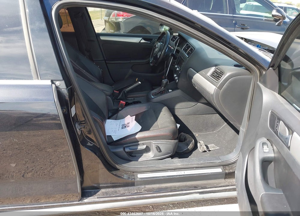 2013 VOLKSWAGEN JETTA VIN: 3VW4S7AJ2DM286526