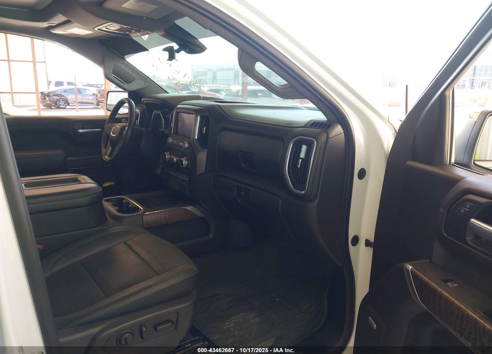 2021 GMC SIERRA 1500 4WD SHORT BOX DENALI VIN: 3GTU9FELXMG135033