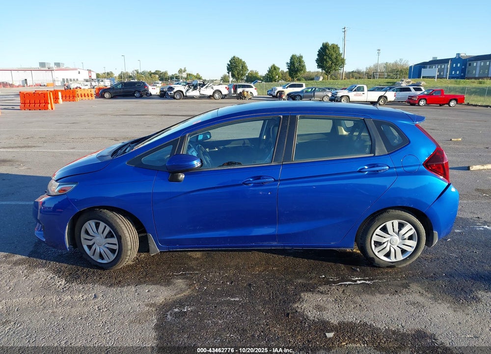 2017 HONDA FIT VIN: JHMGK5H57HS022162