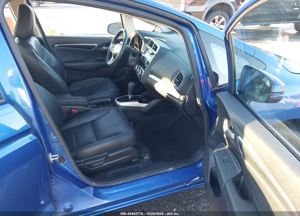 2017 HONDA FIT VIN: JHMGK5H57HS022162