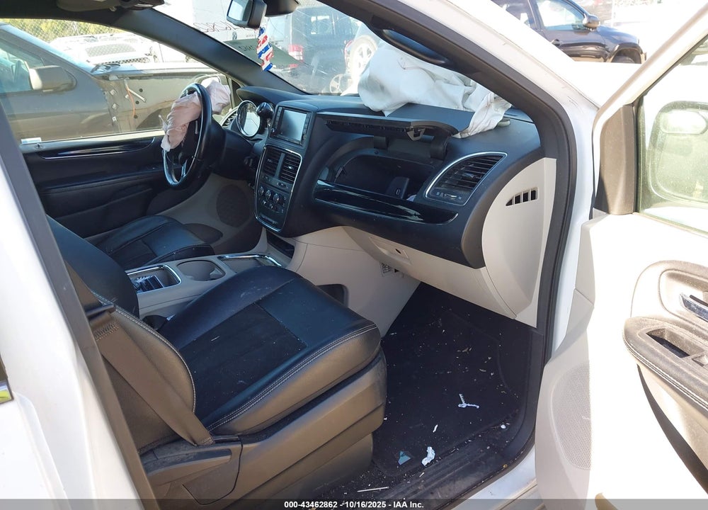 2020 DODGE GRAND CARAVAN SXT VIN: 2C4RDGCG5LR194029